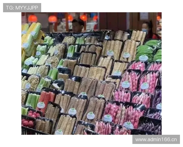 掌敏洁晒家，一边名牌成墙一边放超市托盘，真是看不懂